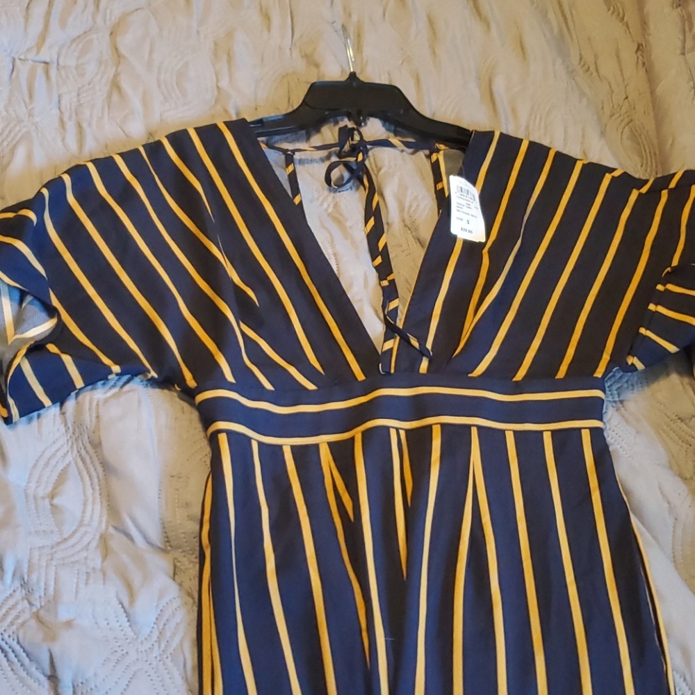 Jumpsuit - Picture 2 of 4